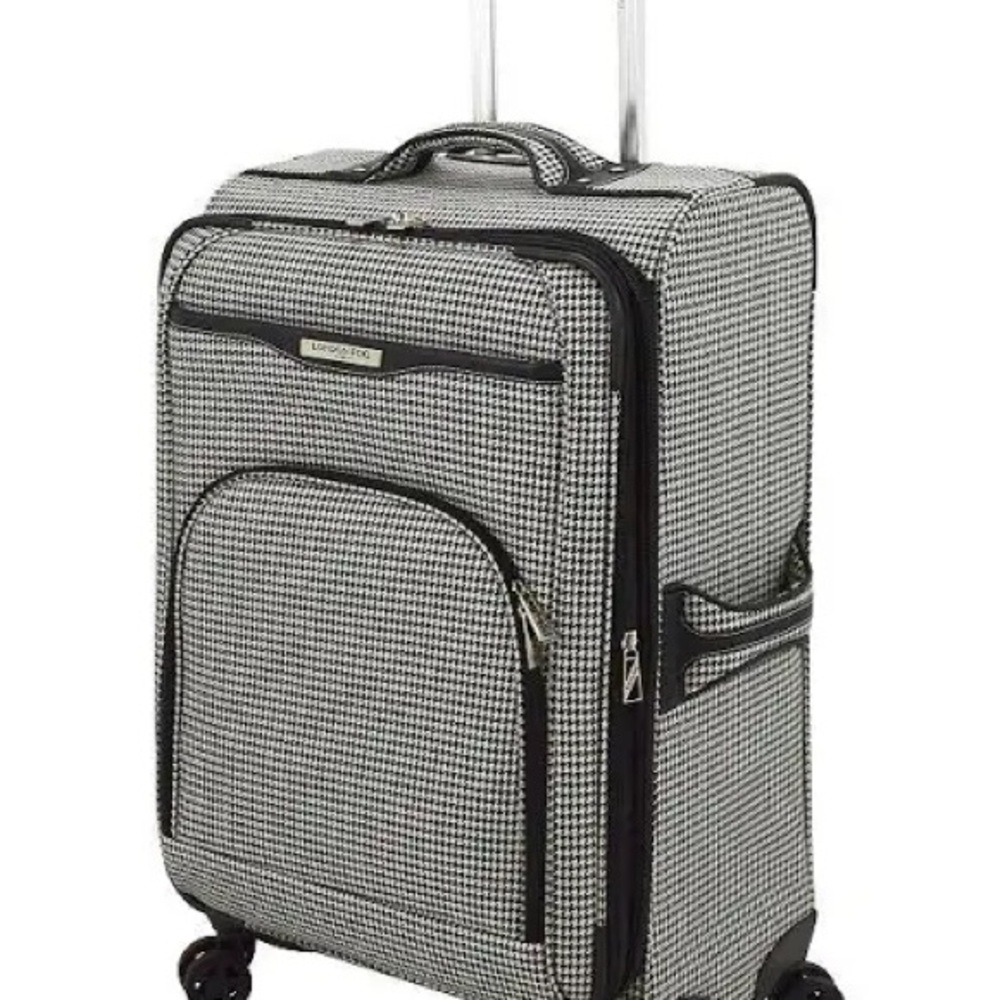 London Fog | Cambridge Large Check-in Expandable Spinner